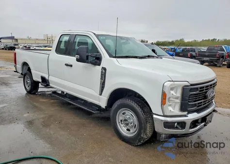 2024 Ford F250 Super Duty z USA, uszkodzony, nr VIN 1FD7X2AA9RED30535